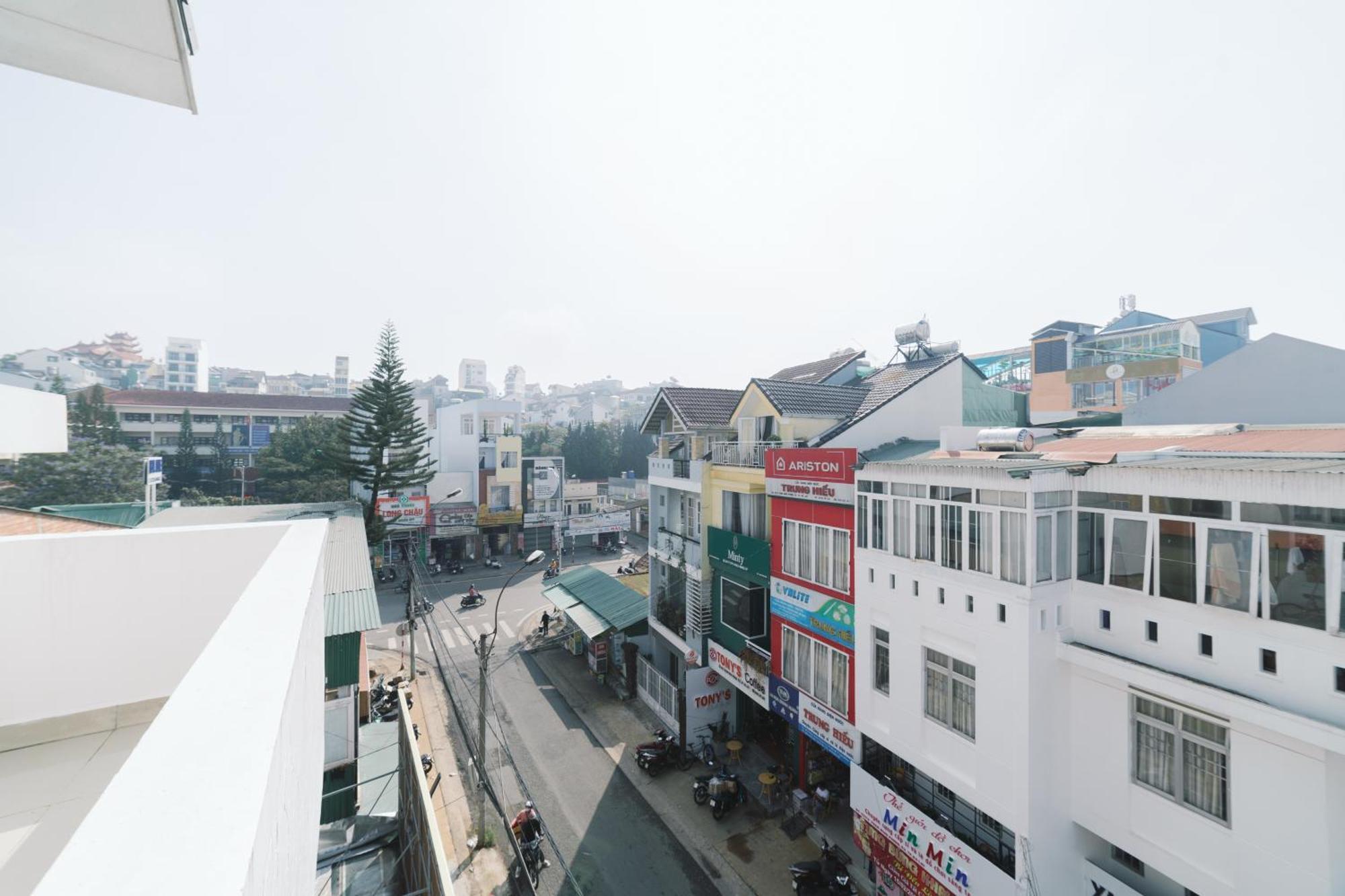 Mat Troi Vang Dalat Hotel Exterior foto